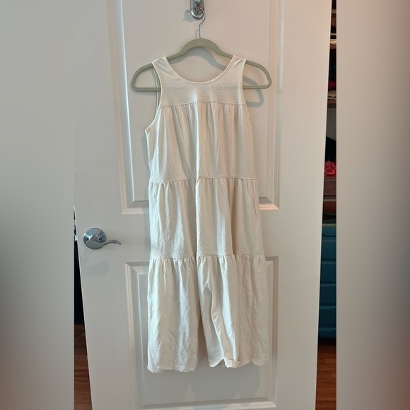 Everlane The Weekend Tiered Dress - Picture 3 of 11